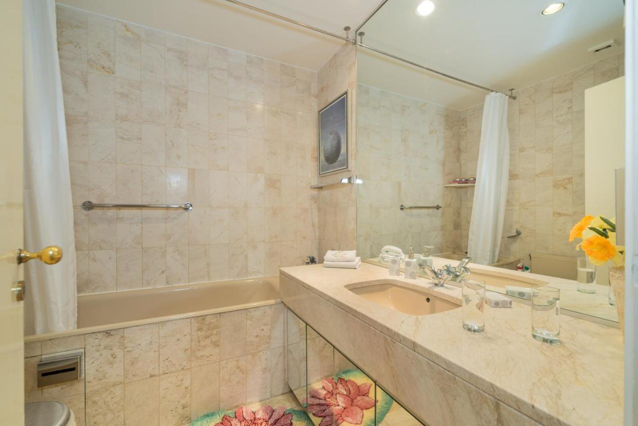 Appartement Arc De Triomphe - Foch Palace Parijs