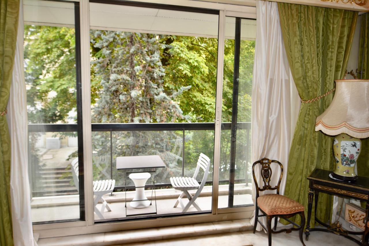 Appartement Arc De Triomphe - Foch Palace Parijs